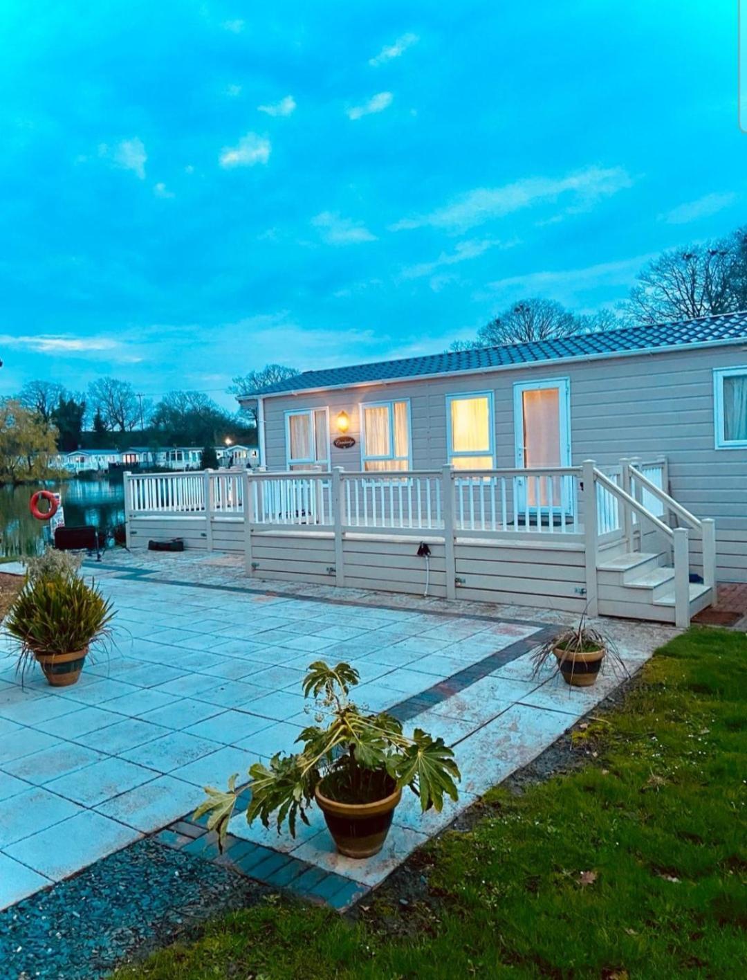 Holiday home Lakeside Mini Saint Osyth