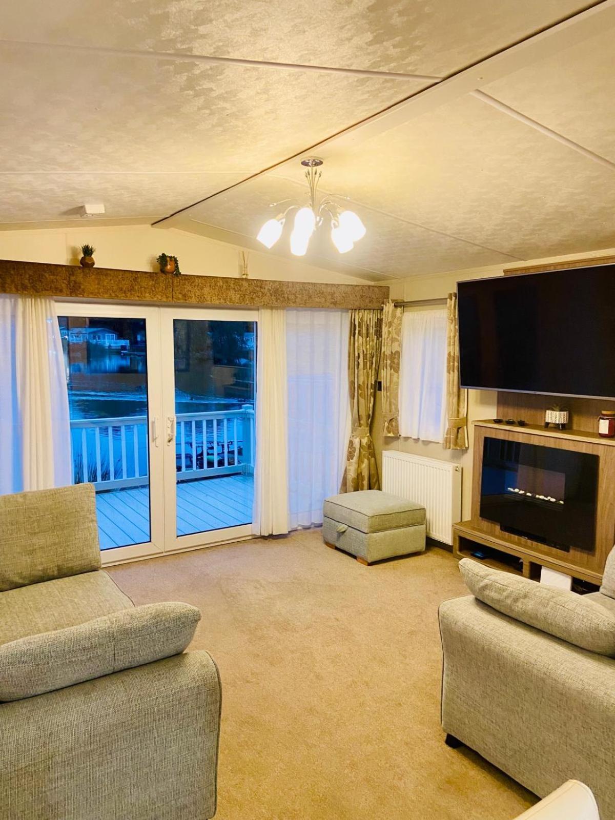 Lakeside Mini Holiday home Saint Osyth
