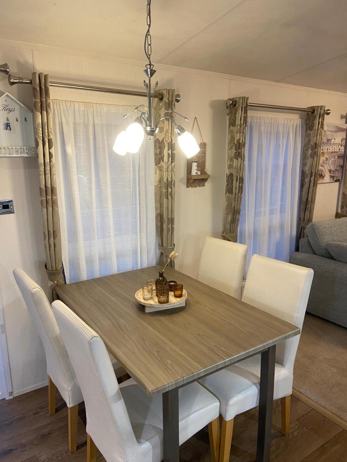 Lakeside Mini Holiday home Saint Osyth